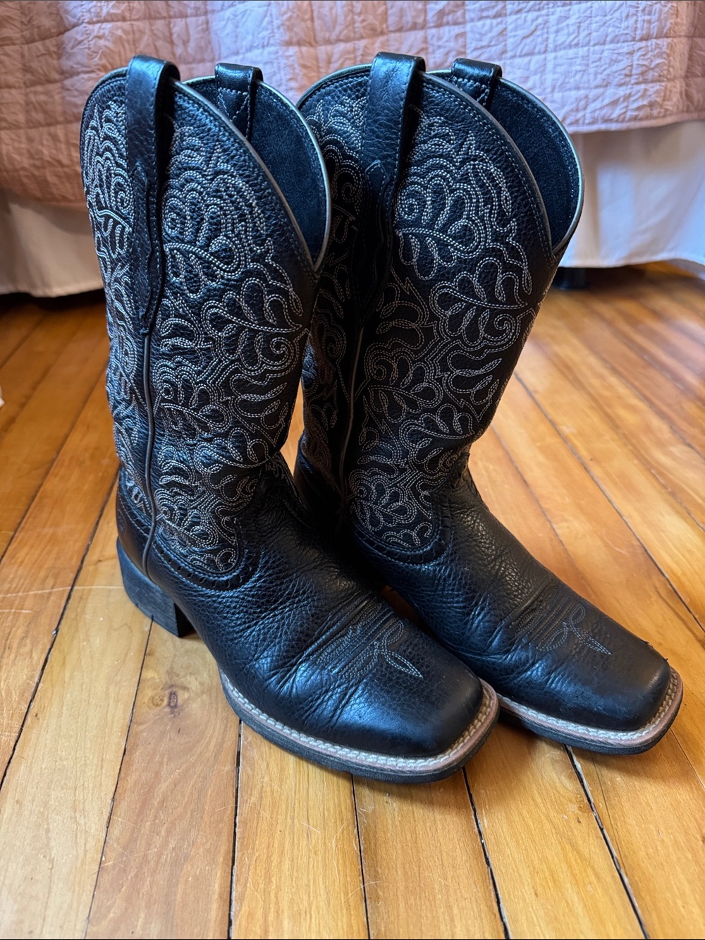 Ariat square toe cowgirl boots